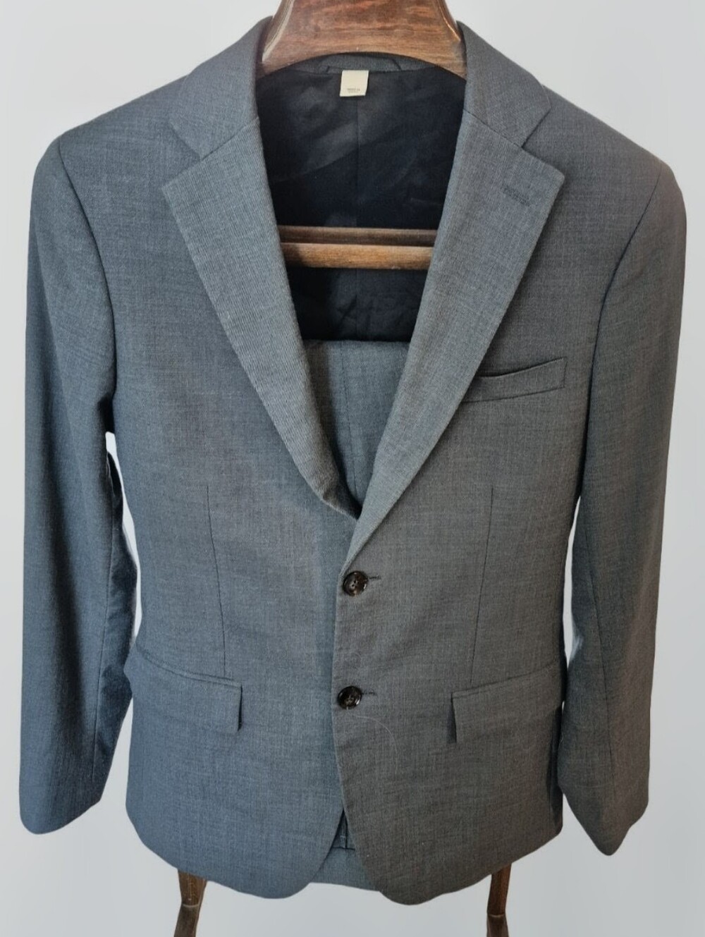 RW&CO. Slim Fit Mens Suit Size 36 Jacket And 29/32 Pants